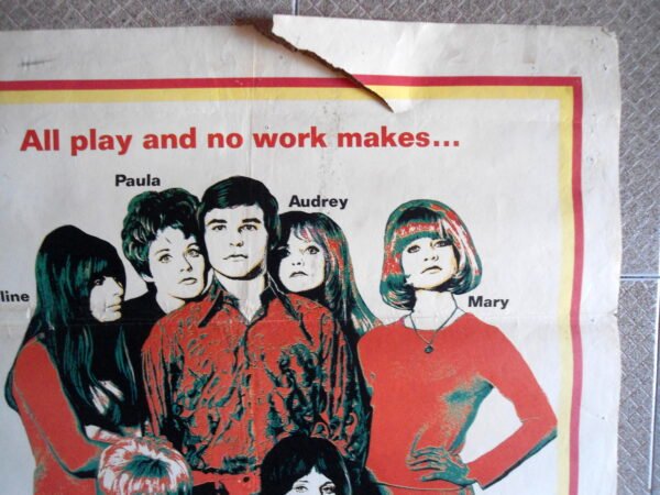 HERE WE GO ROUND THE MULBERRY BUSSH 27x41" Movie Poster 1968 - Image 2